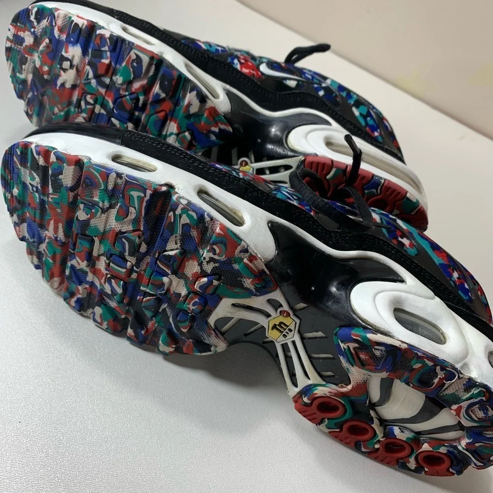 NIKE AIR MAX PLUS GS SNEAKERS